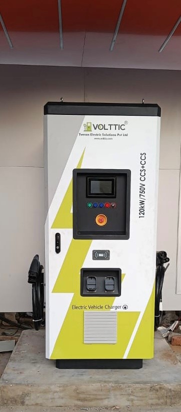 Volttic installed 120 KW CCS2 at Jaipur