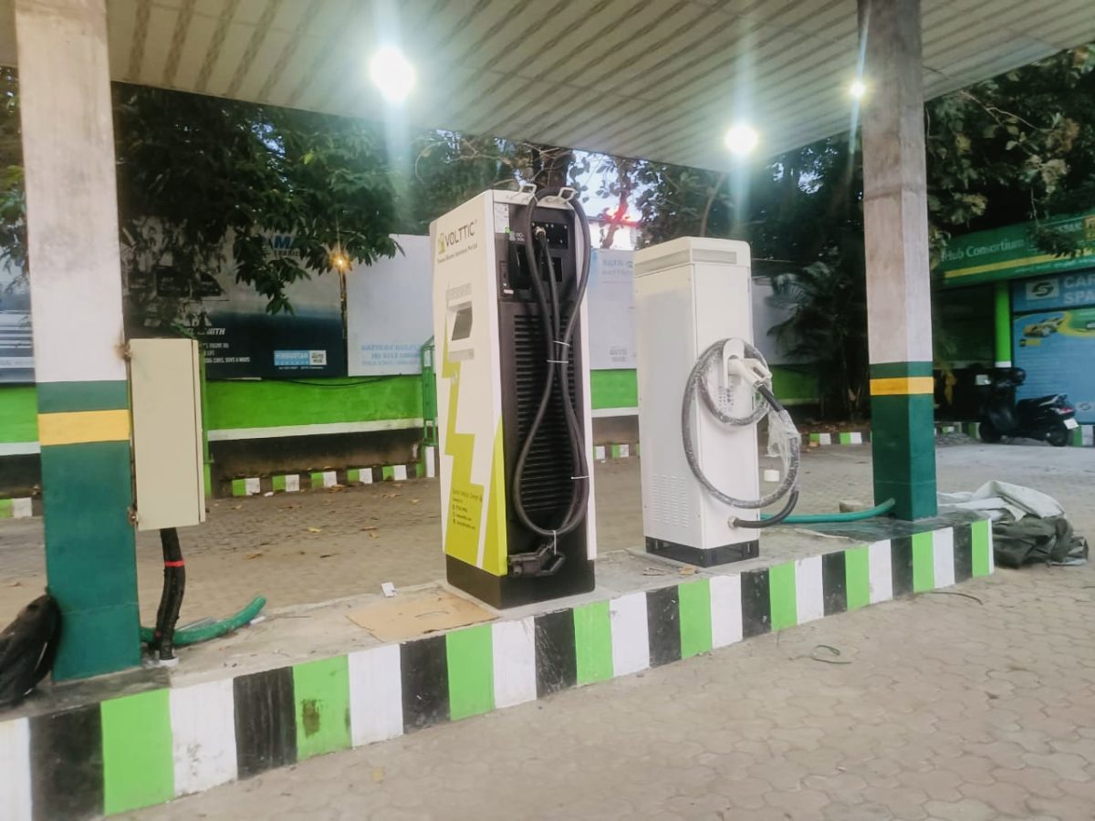 Volttic added DC Fast charging machine of CCS2 & Bharat DC01 at Kochi